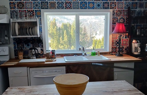 Trail House | Cozy warm get away to be alone or as a couple