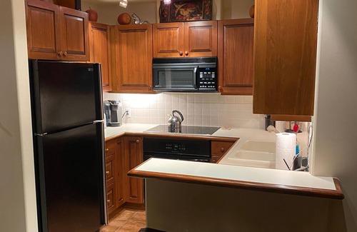 Nordic Estates House | Cozy Whistler Creekside Ski-in/Ski-out Cabin - w/Whistler Village Parking Spot