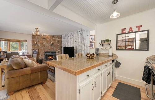 Rendezvous Condo | Cozy Winter Park Riverfront Studio~ Walk Downtown