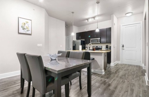 Nassau Bay Apartment | Cozy Winter Stay: Near Kemah, League City, NASA