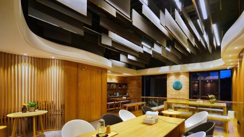 Xihu Hotel | Cozylife Hotel Westlake