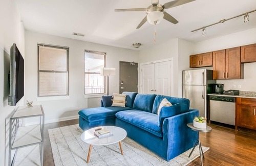 Music Row Apartment | CozySuites MusicRow Classy 1BR with free parking! 61