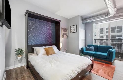 Lower Lawrenceville Apartment | CozySuites Trendy SDO, Lawrenceville