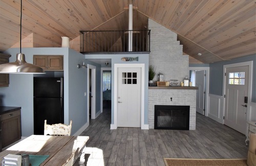 Rockaway Beach House | Cracker Box Palace just steps from the beach!