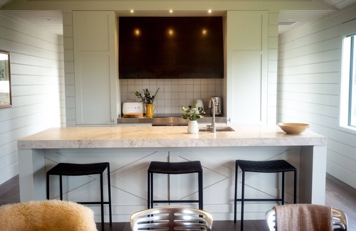 Tuki Tuki Cabin | Craggy Range Luxury Vineyard Retreat