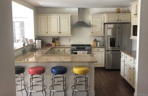 Chichester House | CREEKSIDE CATSKILL MOUNTAIN RETREAT. with weekly discounts.