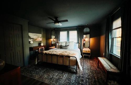Haywood House | Creekside Cottage