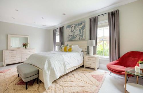 Inman Park Apartment | Creme Carmel