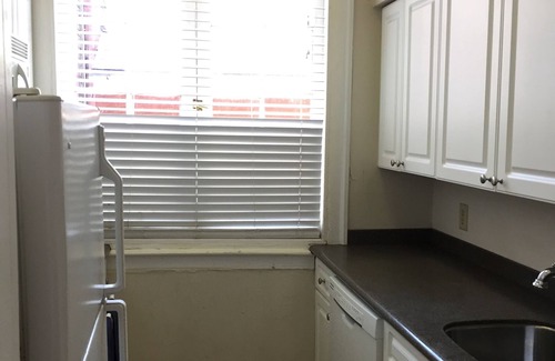 Faubourg Marigny Condo | Creole Townhouse w/Balcony in French Quarter/Marigny