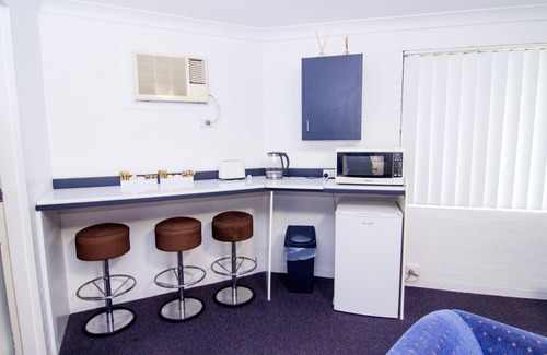 Taree Hotel | Crescent Motel