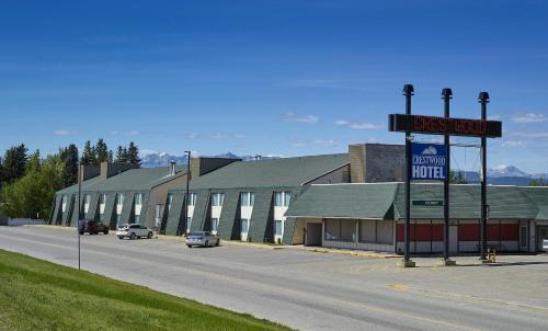 Hinton Hotel | Crestwood Hotel