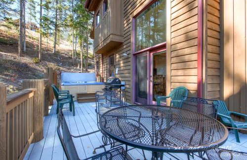 Four O'Clock House | Cross Chalet by Ski Country Resorts