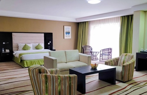 Blantyre Hotel | Crossroads Hotel Blantyre
