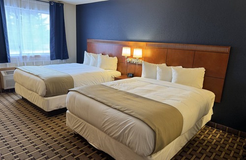 McGregor Hotel | Crossroads Hotel