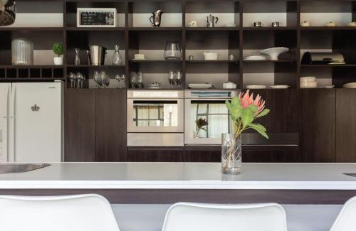 Edgemead Apartment | Crown Comfort - Affordable luxury - Private Heated Pool & Hot Tub Under Roof
