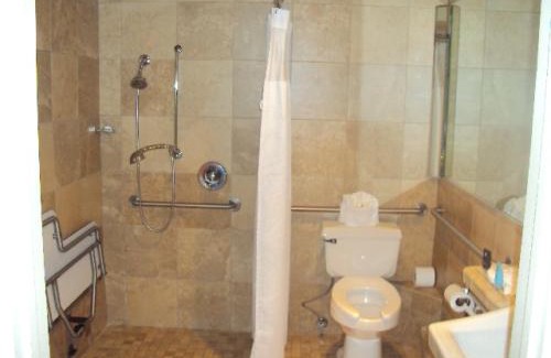 Mission Valley West Resort | Crowne Plaza Hotel Mission Valley by IHG