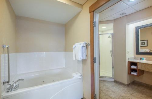 Lake Placid Resort | Crowne Plaza Lake Placid by IHG