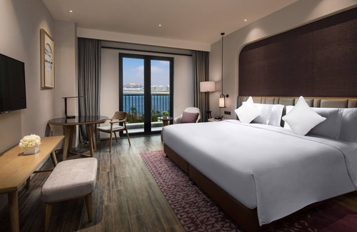 Huangdao Hotel | Crowne Plaza Qingdao Oriental Movie Metropolis by IHG