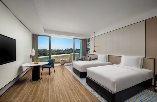 Yazhou District Hotel | Crowne Plaza Sanya Yazhou Bay by IHG