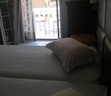 Kalamaki Hotel | Crystal Beach Hotel