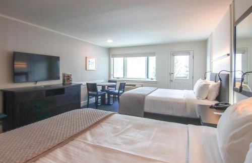 Thompsonville Resort | Crystal Mountain