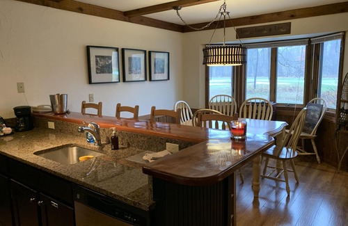 Thompsonville Condo | Crystal Mountain MI, Pinehurst 446, 1 Bed, sleeper sofa, see our specials!