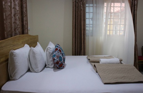 Adenta Hotel | Crystal Premier Hotel