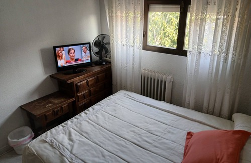 Toledo Bed & Breakfast | Cuarto Privado Doble Toledo Hospital
