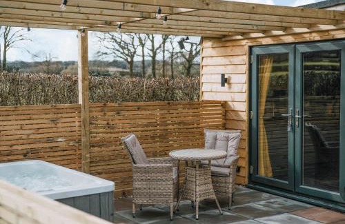 Westbrook Court House | Cuckoo Lodge - Uk42541