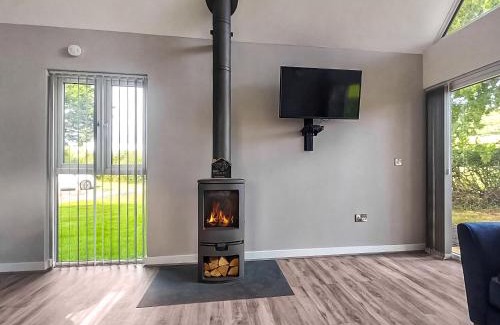 Westbrook Court House | Cuckoo Lodge - Uk42541
