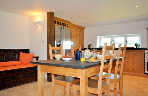 Axminster Cottage | CULVERWELLS, pet friendly, with open fire in Axminster