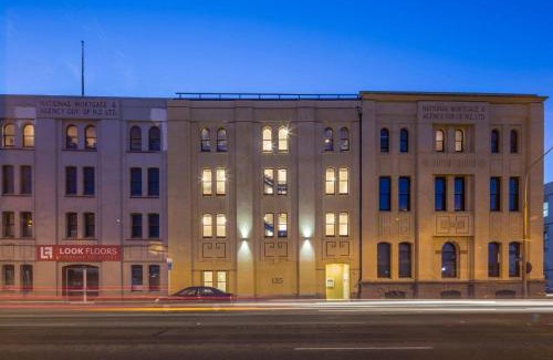 Dunedin City Centre Apartment | Cumberland Street deluxe apartment No5