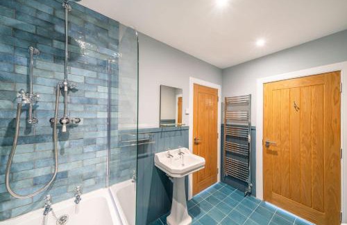 Dunkeld House | Curlew Corner
