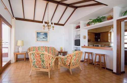 Puerto del Carmen Villa | CURRENTLY THERE IS A COMPLETE RENOVATION IN THE VILLA NEXT DOOR UNTIL START MAY