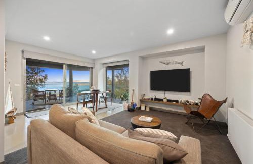 Inverloch Apartment | Curyo Sands