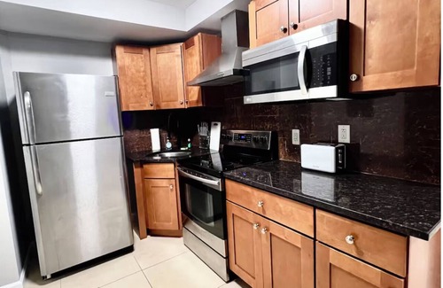 Chinatown Apartment | Cute and Comfy 1bd Apartment with Prime location steps from Reading Terminal!