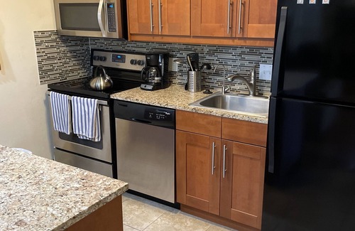 Allandale Condo | Cute & Convenient One Bedroom in North/Central Austin
