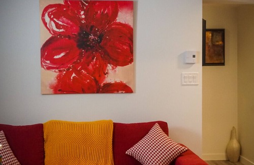Northwest Edmonton House | Cute & cozy 2 bedroom entire basement suite.
