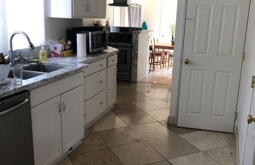 Verdugo Viejo House | Cute Housing Glendale California