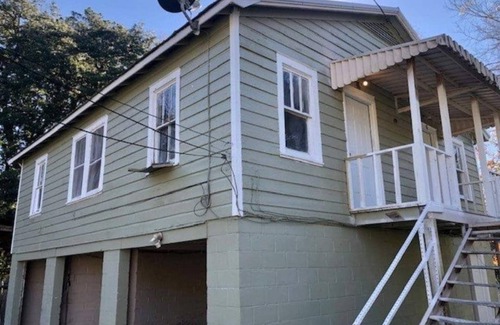 Opelousas Apartment | Cute & quaint South City apartment