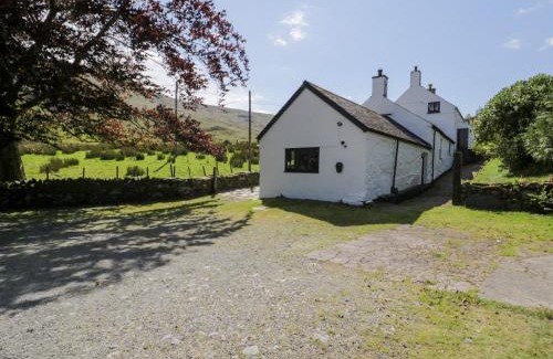 Rhiwbryfdir House | Cwm