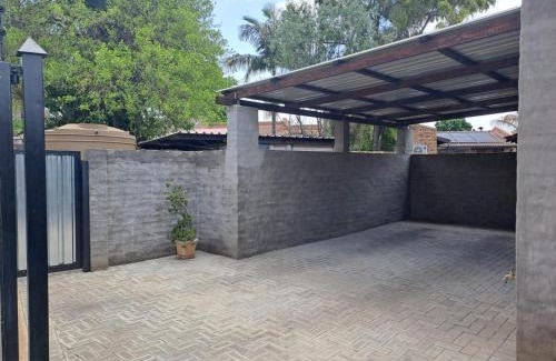 Groblersdal House | Cycad Self Catering