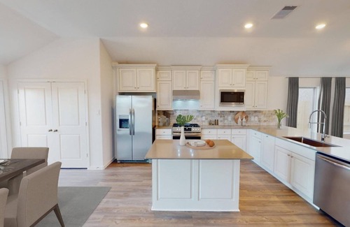 Hockley House | Cypress-Houston Premium Outlets - House