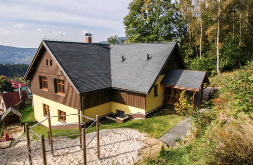 Albrechtice v Jizerskych horach House | 270 m² House ∙ 6 bedrooms ∙ 12 guests