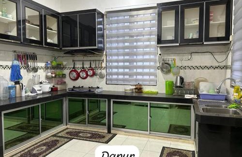 Kampung Pengkalan Pandan House | D’Anjung Budi Homestay