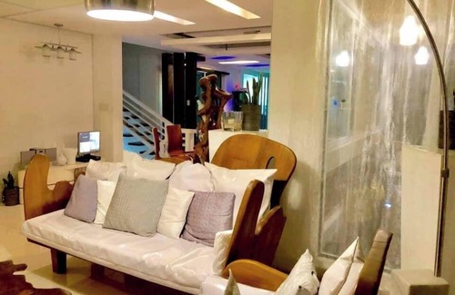 Taytay Hotel | D&D Residences