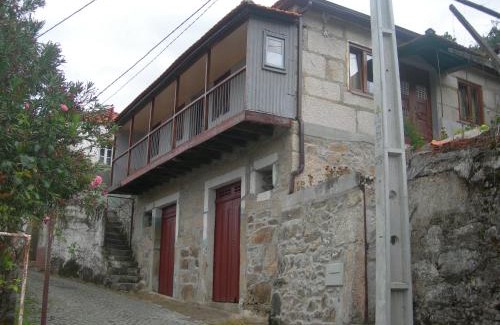 Lamego House | D. Maria São Pedro de Balsemão