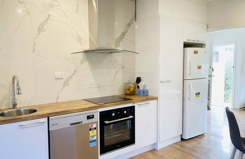 Braybrook House | D125 Dillon Secret Tin