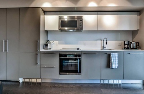 Downtown Vancouver House | D35 - 1 Bedroom Downtown