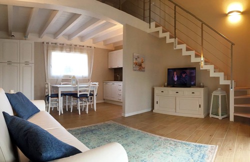 Porto Pino Apartment | D6 FIRST FLOOR APARTMENT IN RESIDENCE WITH SWIMMING POOL